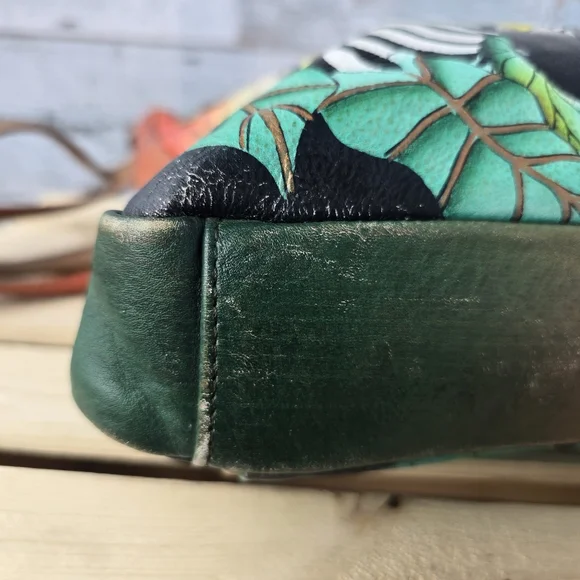 Anna by Anuschka Handpainted Leather Medium Organizer Crossbody Bag Zebra Safari - Picture 5 of 10